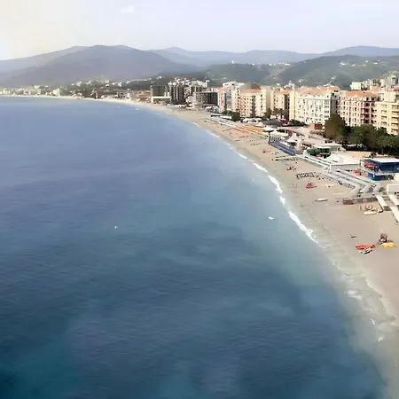 Apartamento Luci Sul Mare Savona